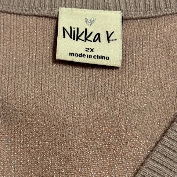 Womans Grey Button‎ up Cardigan with Shimmer Pink Hearts - Size 2X - Picture 9 of 10